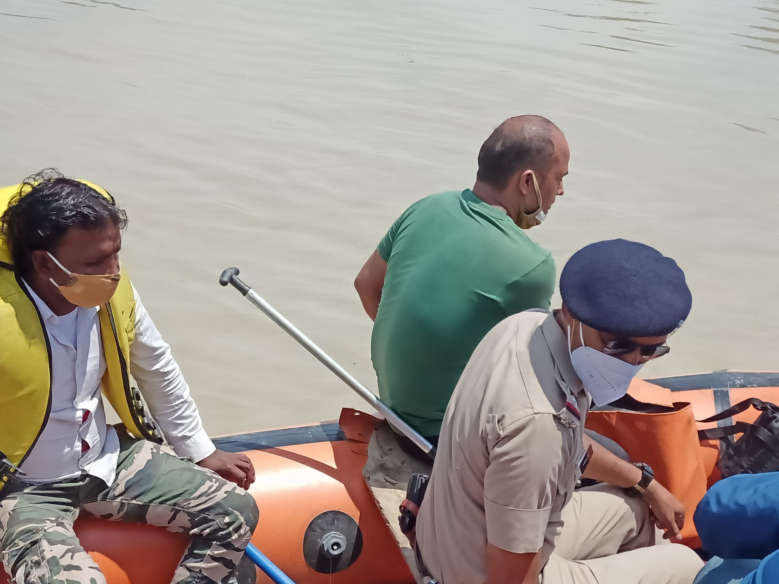 सनत शर्मा- जल पुलिस की काफी मेहनत के बाद भी नही मिल पाया नहर में डूबे युवक का शव