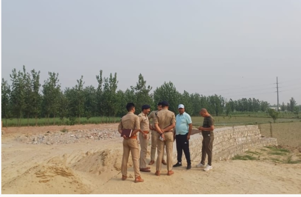 तीन दिन से लापता ई-रिक्शा चालक की निर्मम हत्या , रसूलपुर फोरलेन के पास मिला शव, जांच में जुटी पुलिस