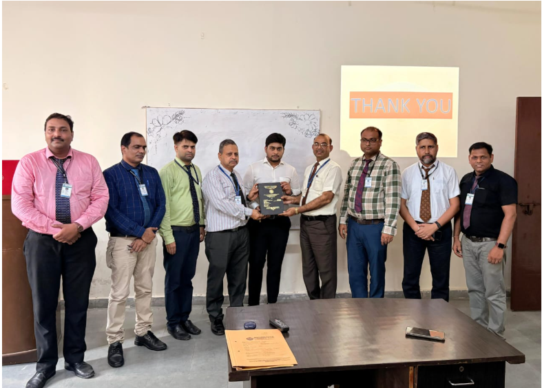 मदरहुड विश्वविद्यालय विधि संकायडॉक्टर ऑफ फिलॉसफी इन लाॅ मौखिक परीक्षा सकुशल संपन्न