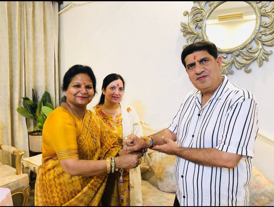 धागे में बंधा अपनापन महापौर अनीता ने विधायक प्रदीप बत्रा को दिया रक्षा वचन….