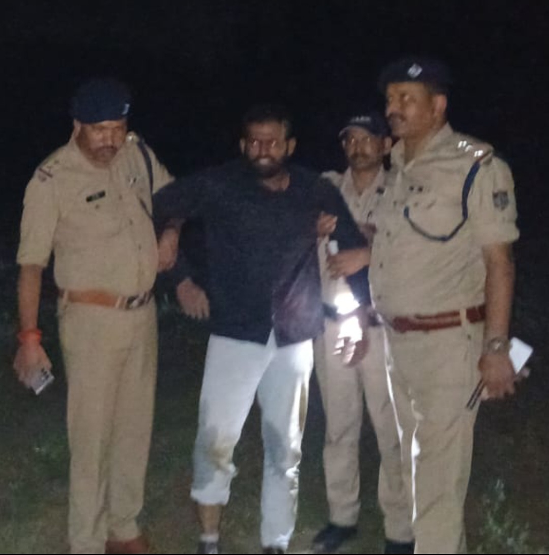 अभी-अभी मुठभेड़ में हिस्ट्रीशीटर को गंग नहर पुलिस ने मारी गोली तमंचा दिखाकर दुष्कर्म करने की घटना मे चल रहा था वांछित