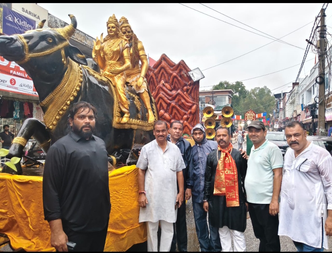 श्री राधे राधे कृष्ण सेवा समिति द्वारा धूमधाम के साथ मनाया राधा रानी का 17 वा जन्मोत्सव, निकाली भव्य शोभायात्रा